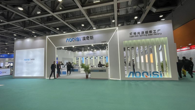 新手平面设计接单，从这四项基础技能开始
