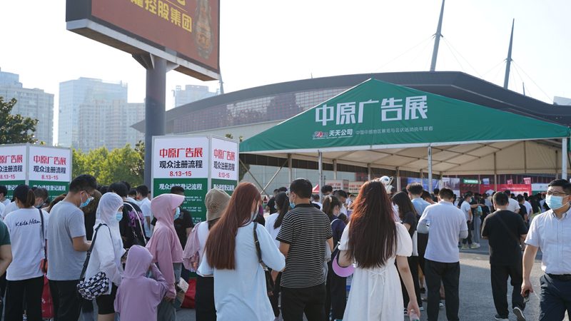 上海画册设计，收费标准背后的考量因素